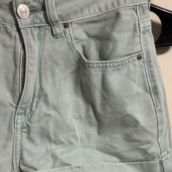 PacSun Women's Mint Green Cuffed Denim Shorts - Picture 4 of 9